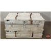 Image 3 : FIXTURE : Antique Painted Slat Wood Trunk