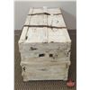 Image 6 : FIXTURE : Antique Painted Slat Wood Trunk