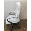 Image 4 : FIXTURE : White Office Chair (Missing Wheels) (46.5"H)