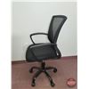 Image 2 : FIXTURE : Black Rolling Office Chair (40.5"H)