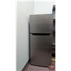 Image 1 : FIXTURE : Danby Apartment Sized Refrigerator