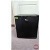Image 1 : FIXTURE : Galanz Mini Fridge