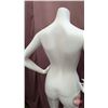 Image 8 : FIXTURE : Plastic Female Full Body Mannequin