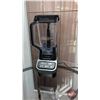 Image 1 : FIXTURE : Ninja Professional 1000W Blender