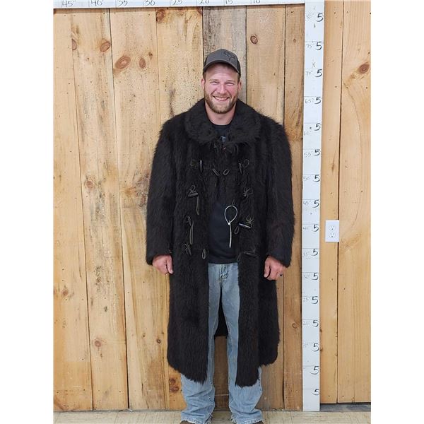Late 1800s Early 1900s Black Bear Skin Full Length Coat
