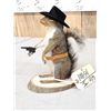 Image 3 : Sheriff Squirrel Taxidermy Mount
