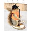 Image 2 : Hunting Squirrel Taxidermy
