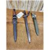 Image 1 : 2 Military Bayonets