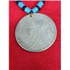 Image 5 : 3 Native American Style Silver Dollar Necklaces