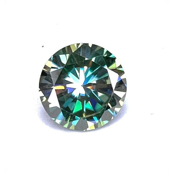 10.63ct VVs1 Deep Emerald Green Moissanite Solitaire