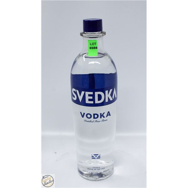 SVEDKA VODKA DISTILLED FOUR TIMES 750ML 40%