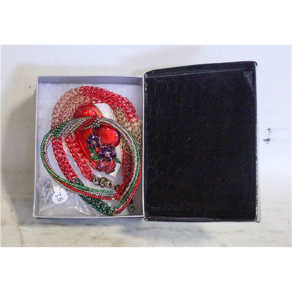 RED HATTER’S DELIGHT – NECKLACE, PIN, RING