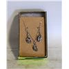 Image 1 : 2 SW NECKLACE AND EARRING SETS - COWGIRL