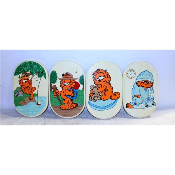 4 GARFIELD WOODEN PLAQUES