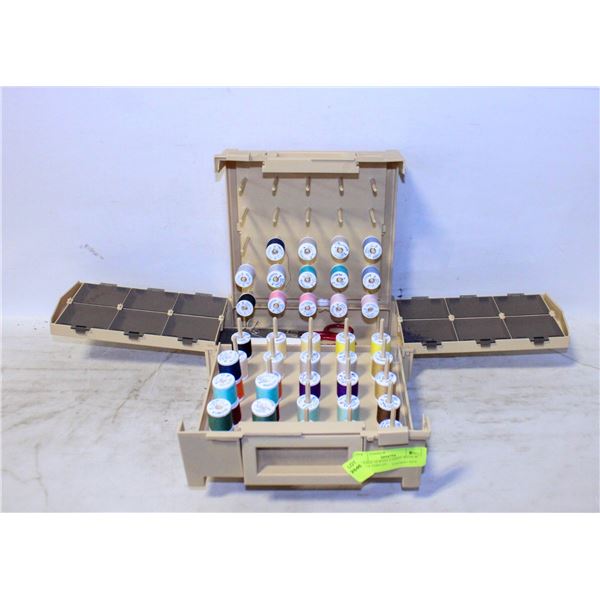 VINTAGE SEWING CADDY WITH 40 SPOOLS THREAD