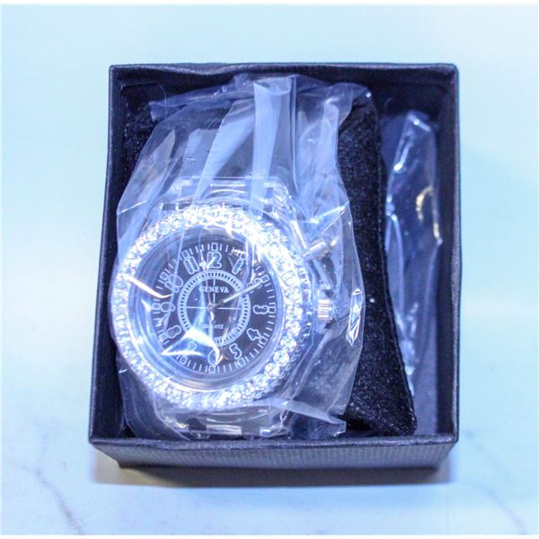 BLINGY BLACK WATCH