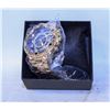 Image 1 : DIVERS STYLE GOLD & BLUE COLOURED WATCH