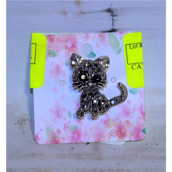 CAT BROOCH 1.3”