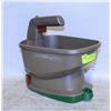 Image 1 : WEED SPREADER AUTOMATIC HANDHELD UNIT