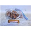 Image 1 : 12 SOLID WOOD DRESSER HANDLES