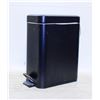 Image 1 : BLACK GARBAGE CAN SMALL
