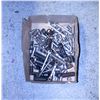 Image 1 : FLAT OF ASSORTED SOCKETS WRENCHES