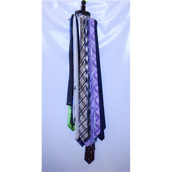 MENS HANGING TIE CAROUSEL LOADED PLUS BELTS