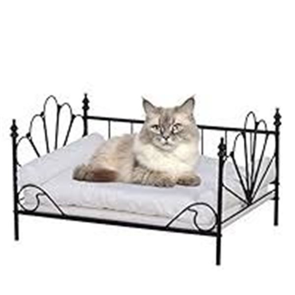 NEW WITH BOX METALCRAFT CAT SOFA BED