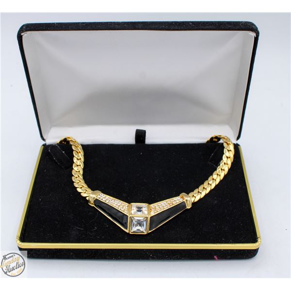PARKLANE GOLD TONE CHOKER STYLE