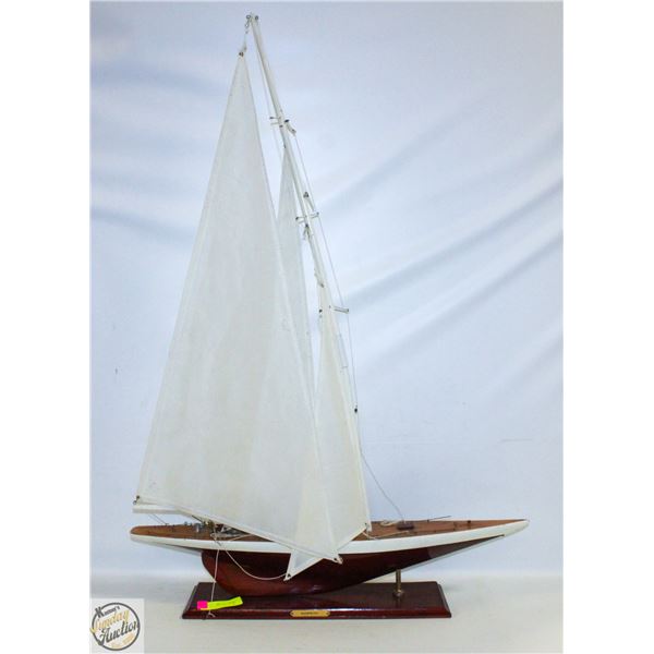 RAINBOW 1934 SHIP MODEL