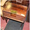Image 1 : STANDING STORAGE CHEST 22" X 11" X 19"