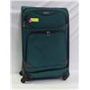 Image 1 : GREEN TAG SUITCASE