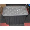 Image 1 : PAIR OF 102L TOTES 1 WITH LID