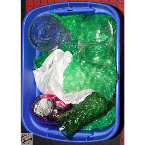 ESTATE LOT OF VARIOUS VASES