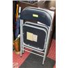 Image 1 : 2 FOLDING POKER CHAIRS