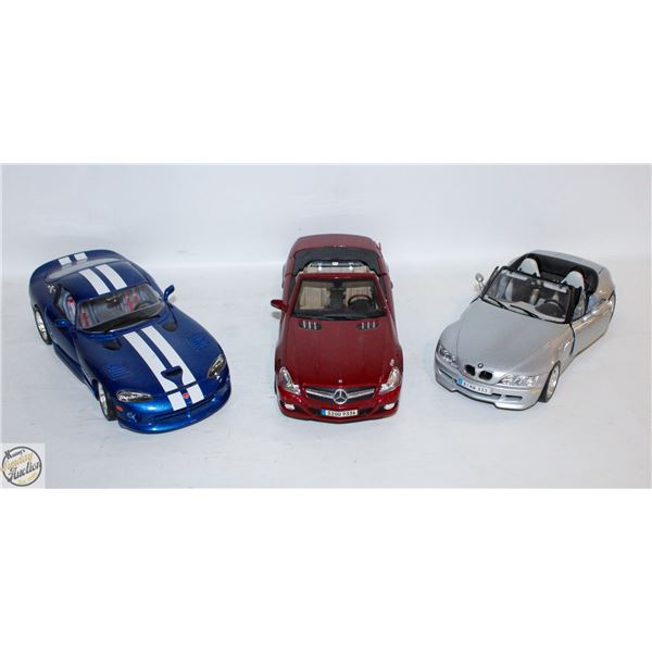 LOT OF THREE COLLECTOR METAL DIECAST CARS