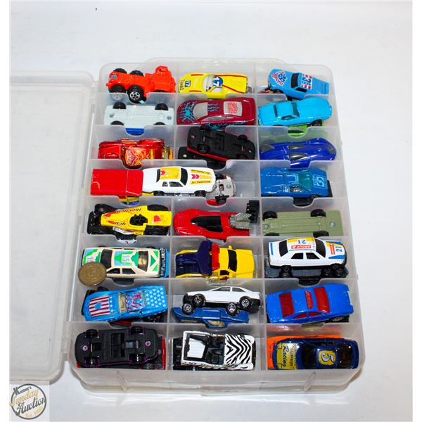 COLLECTOR CARRYING CASE OF HOTWHEELS DIECAST CARS