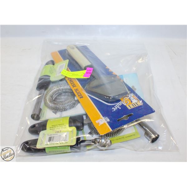 BAG OF UNUSED KITCHEN UTENSILS