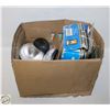 Image 1 : BOX FULL OF ASSORTED LAMPS AND LIGHTS