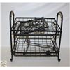 Image 1 : KITCHEN FRUIT BASKET + PAPER TOWEL