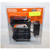 Image 1 : NEW RIDGID 18V 4.0AH LITHIUM-ION BATTERY W/ CHARGE