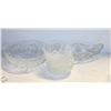 Image 1 : VINTAGE STARBURST PATTERN SERVING DISHES