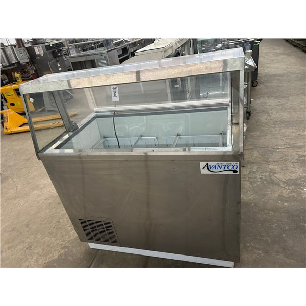 Avantco SS  4'  Frozen Dip Cabinet (15 Degrees)
