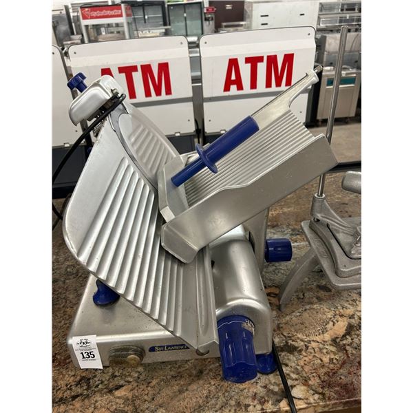 Sir Lawrence Slicer w/Sharpener