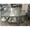 Image 1 : Donut Glazing Table