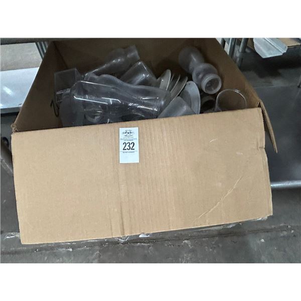 Box w/Plastic Caraffe/Dishes