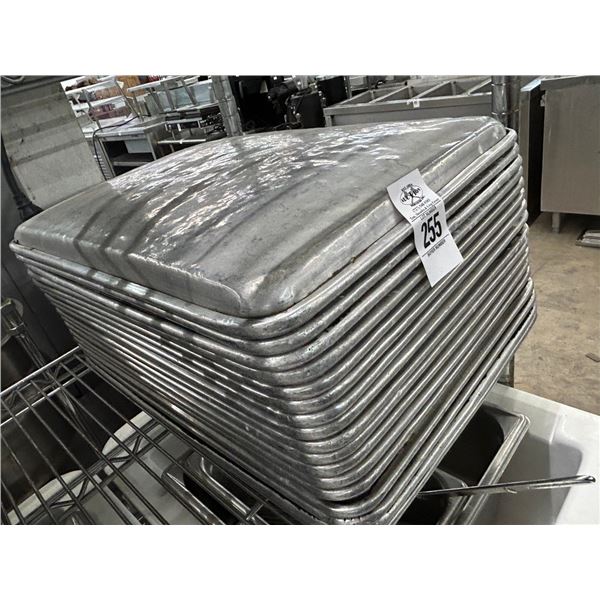 17-Half Sheet Pans - 17 X $
