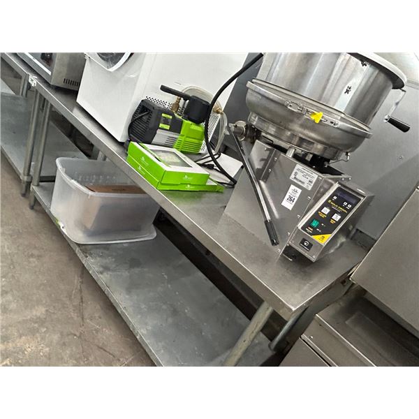 Gold Metal Combo Candy King Workstation on 6' Table w/Undershelf