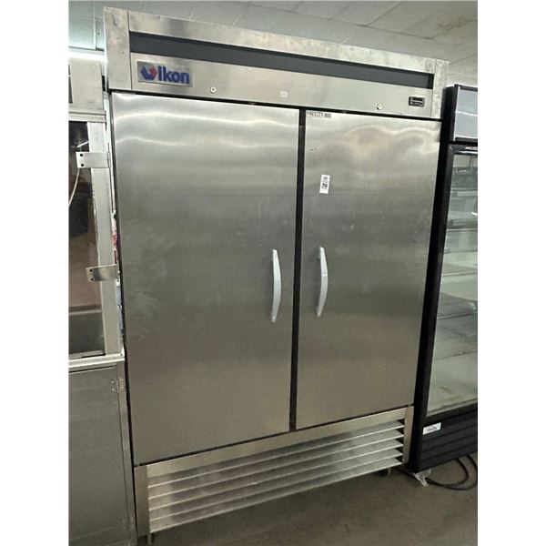 Ikon SS 2-Door Rolling Freezer w/Digital R/O (-1 Degree)