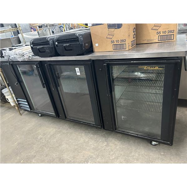 True 8' Rolling Worktop Glass Door Reach in Beer Cooler - Did Not Get Cold